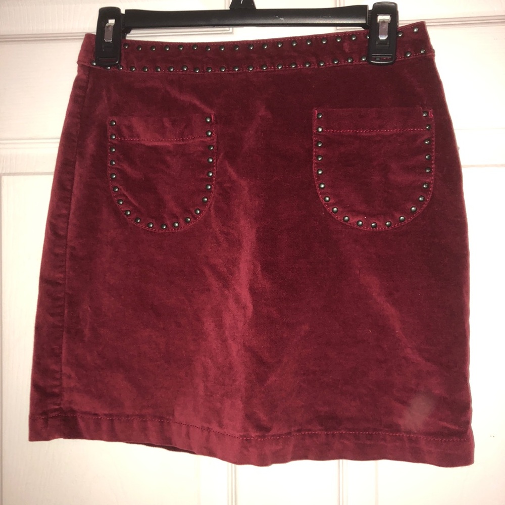 Red skirt